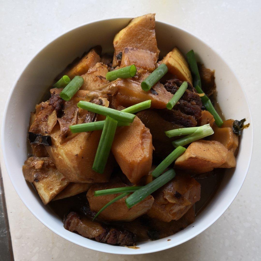 毛笋烧肉