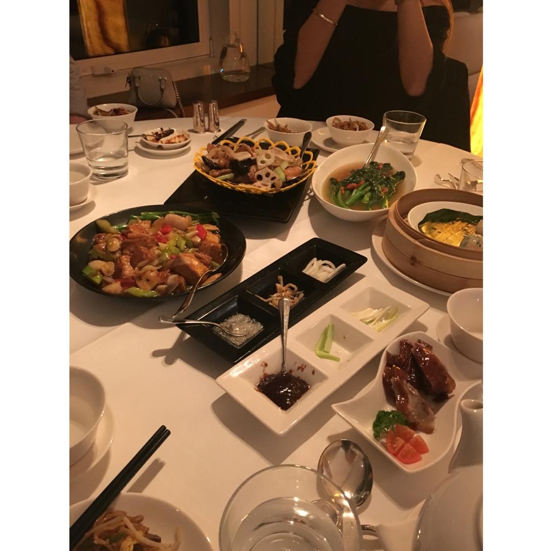 伦敦一年一人食