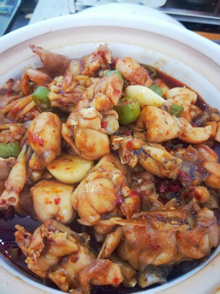 风云112做的蒜香酱爆牛蛙