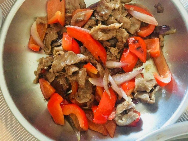 青椒炒牛肉