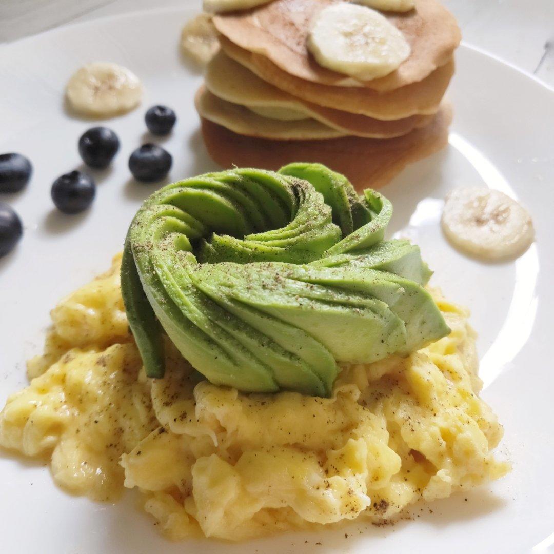 美式炒蛋 scrambled eggs