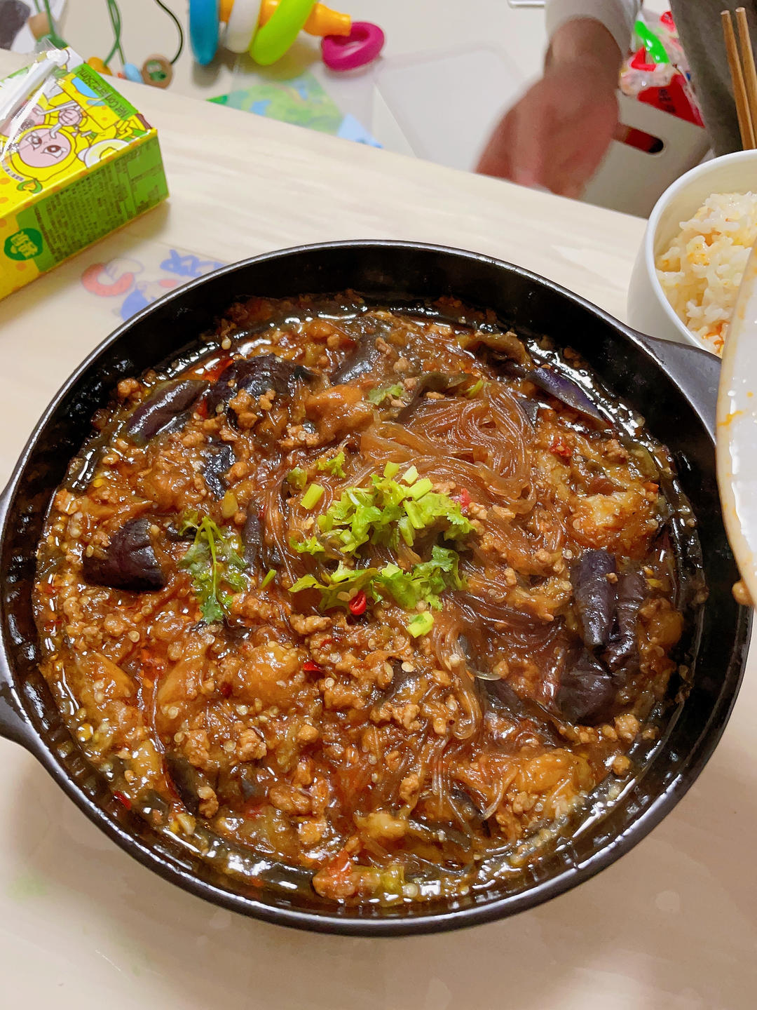 茄子肉末粉丝煲