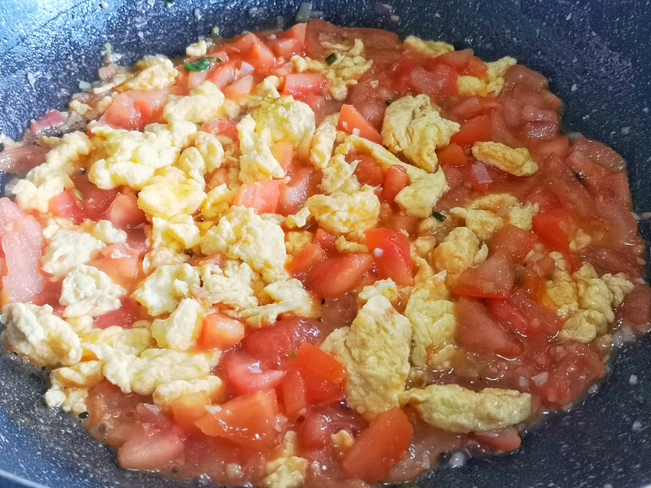 10分钟搞定的番茄鸡蛋面的做法 步骤8