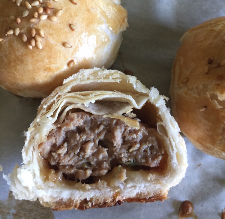 泳式鲜肉榨菜月饼