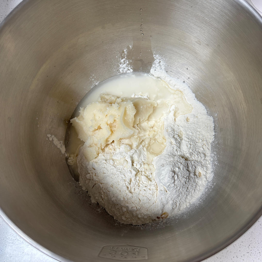 纯奶手撕吐司的做法 步骤1