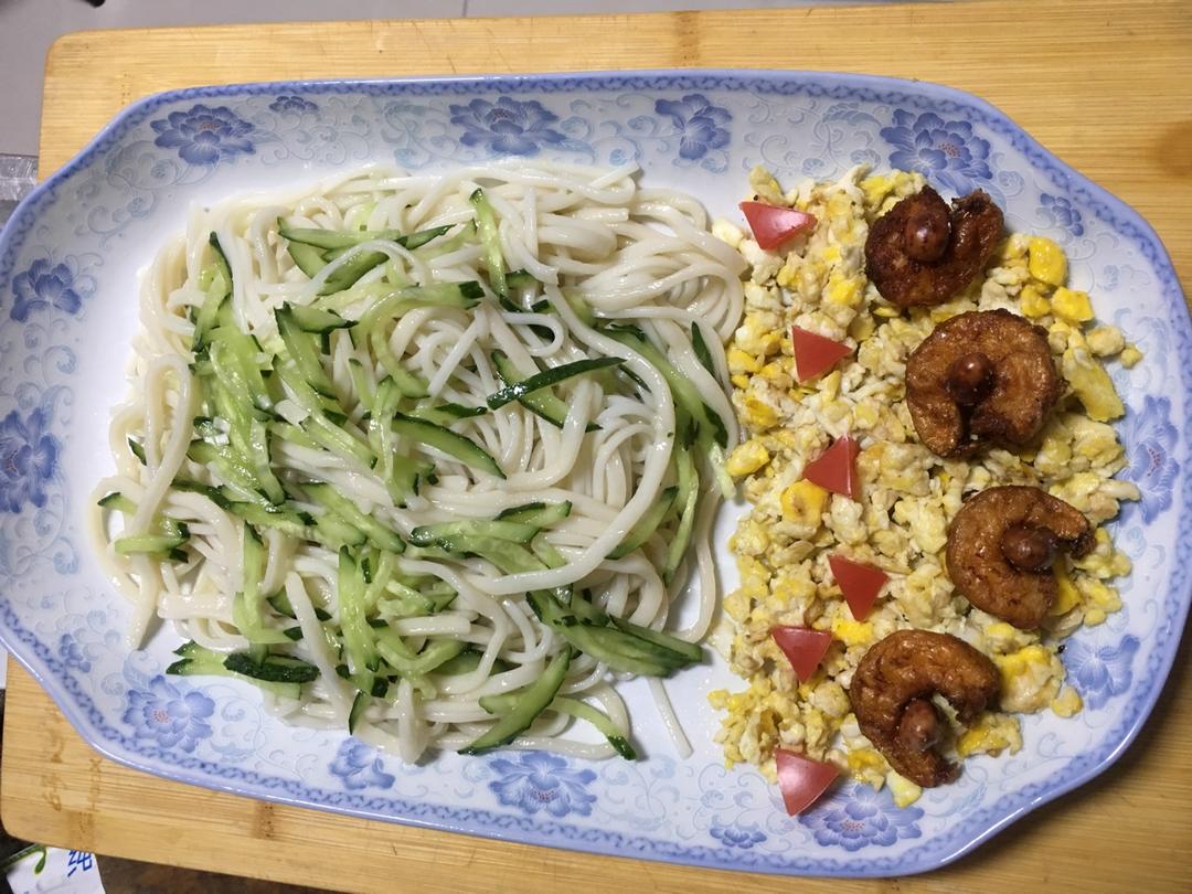 夏日快手凉拌面
