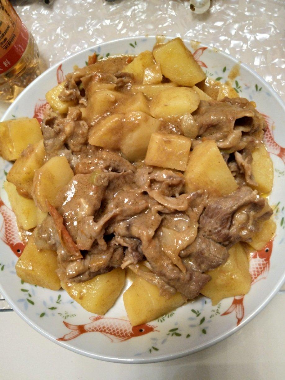 咖喱牛肉土豆