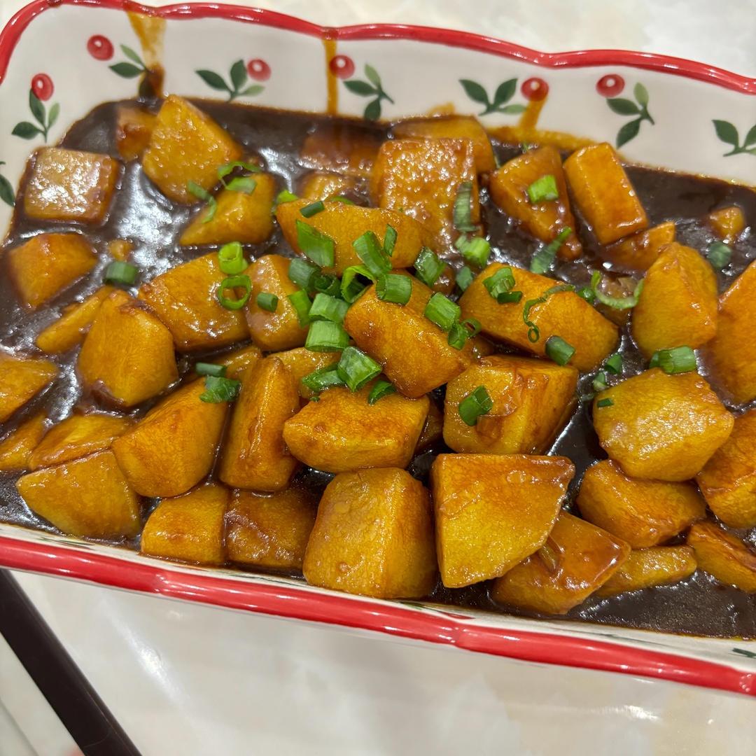 🔥巨下饭，软糯入味！比肉还好吃的红烧土豆