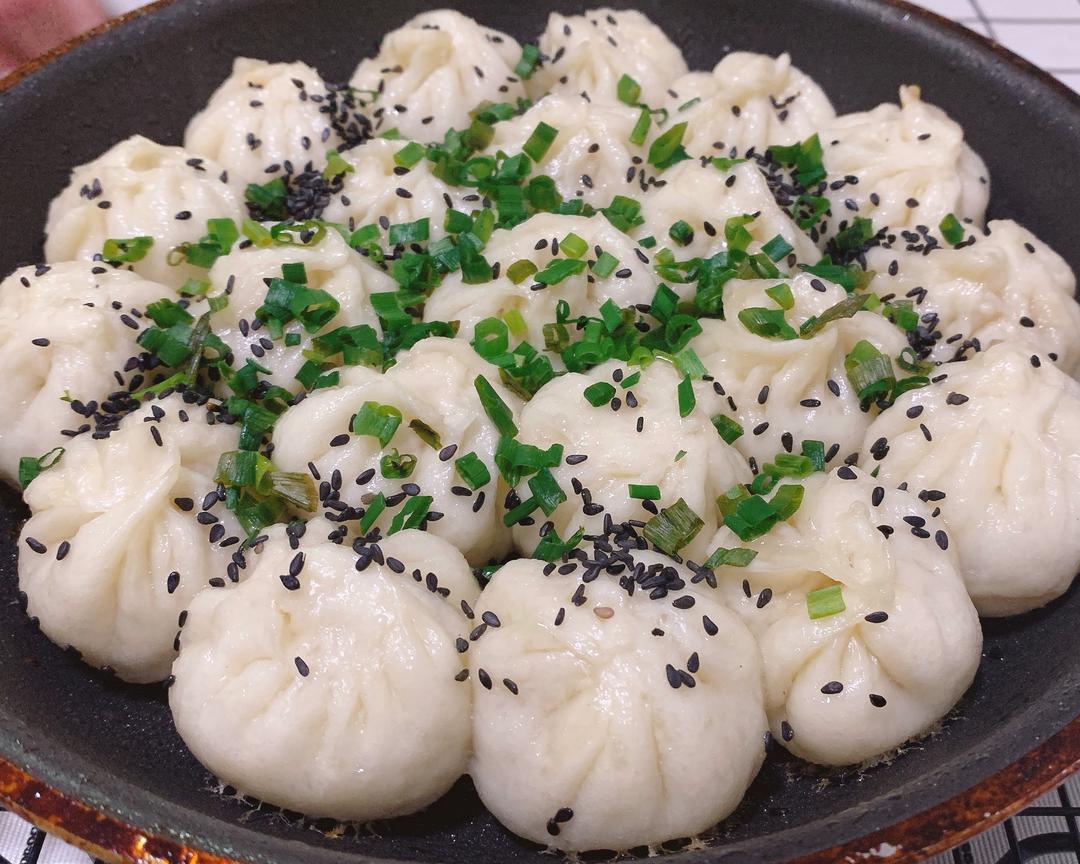 【沐沐酱下厨札记】生煎包的做法