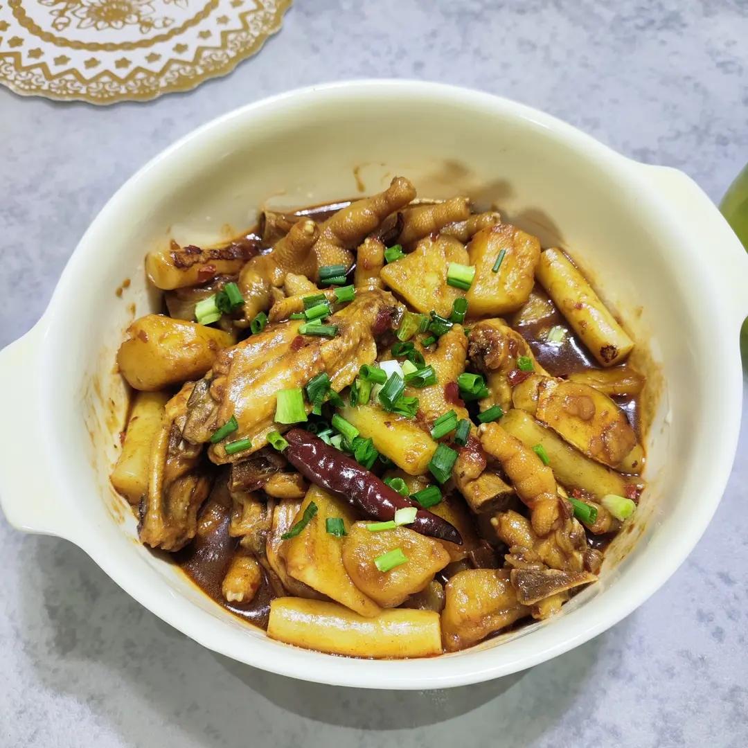 胖哥俩肉蟹煲