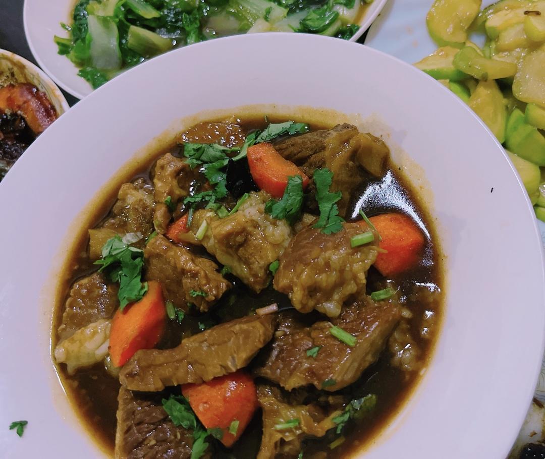 黄焖牛肉