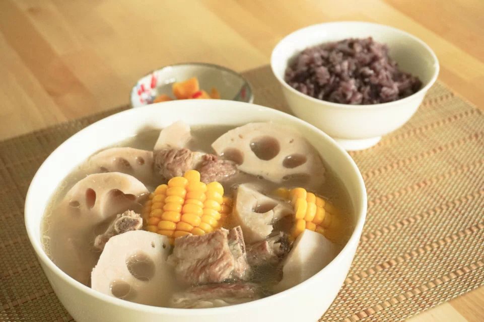 莲藕排骨汤