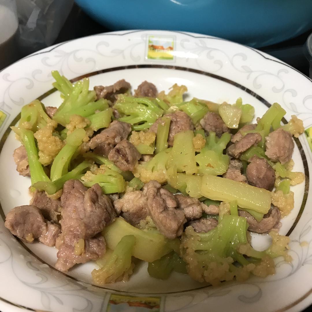 花菜炒肉丝