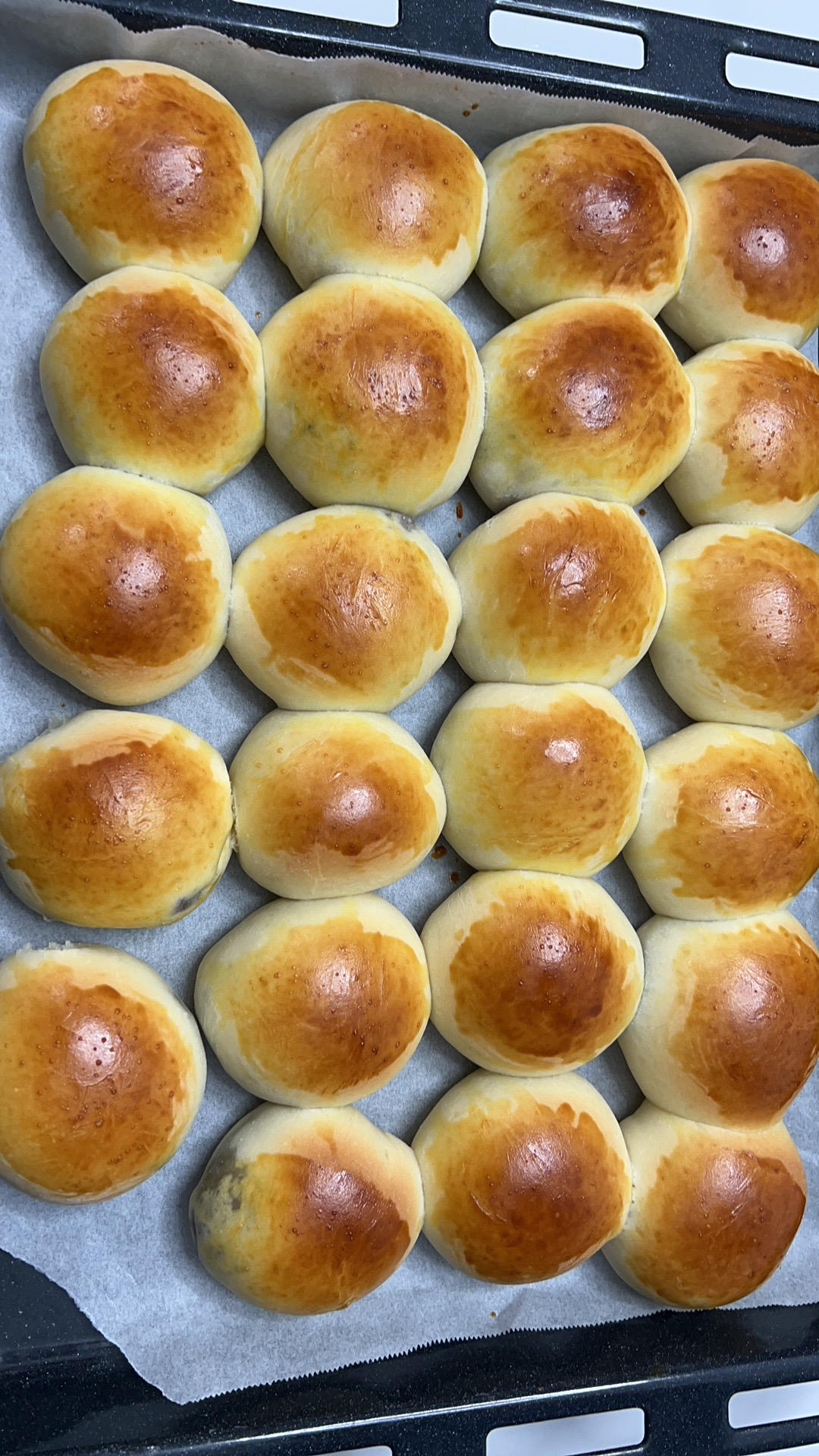 放3天也一样柔软的豆沙小餐包，好吃到哭