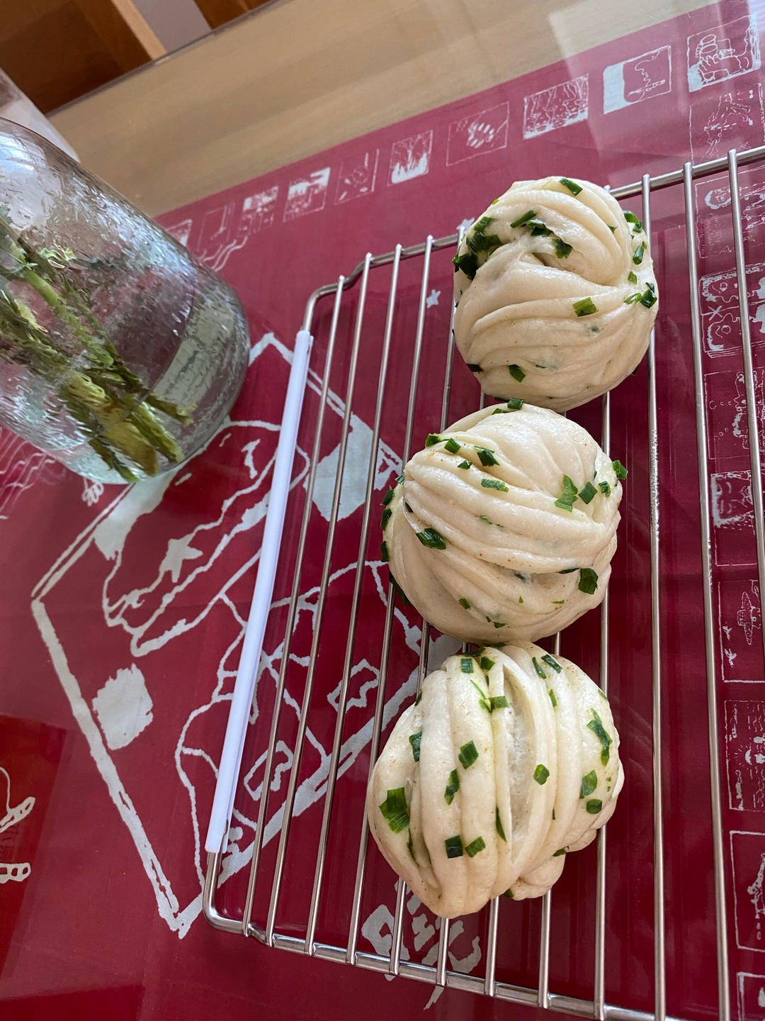 葱油花卷，一根筷子卷出漂亮的造型