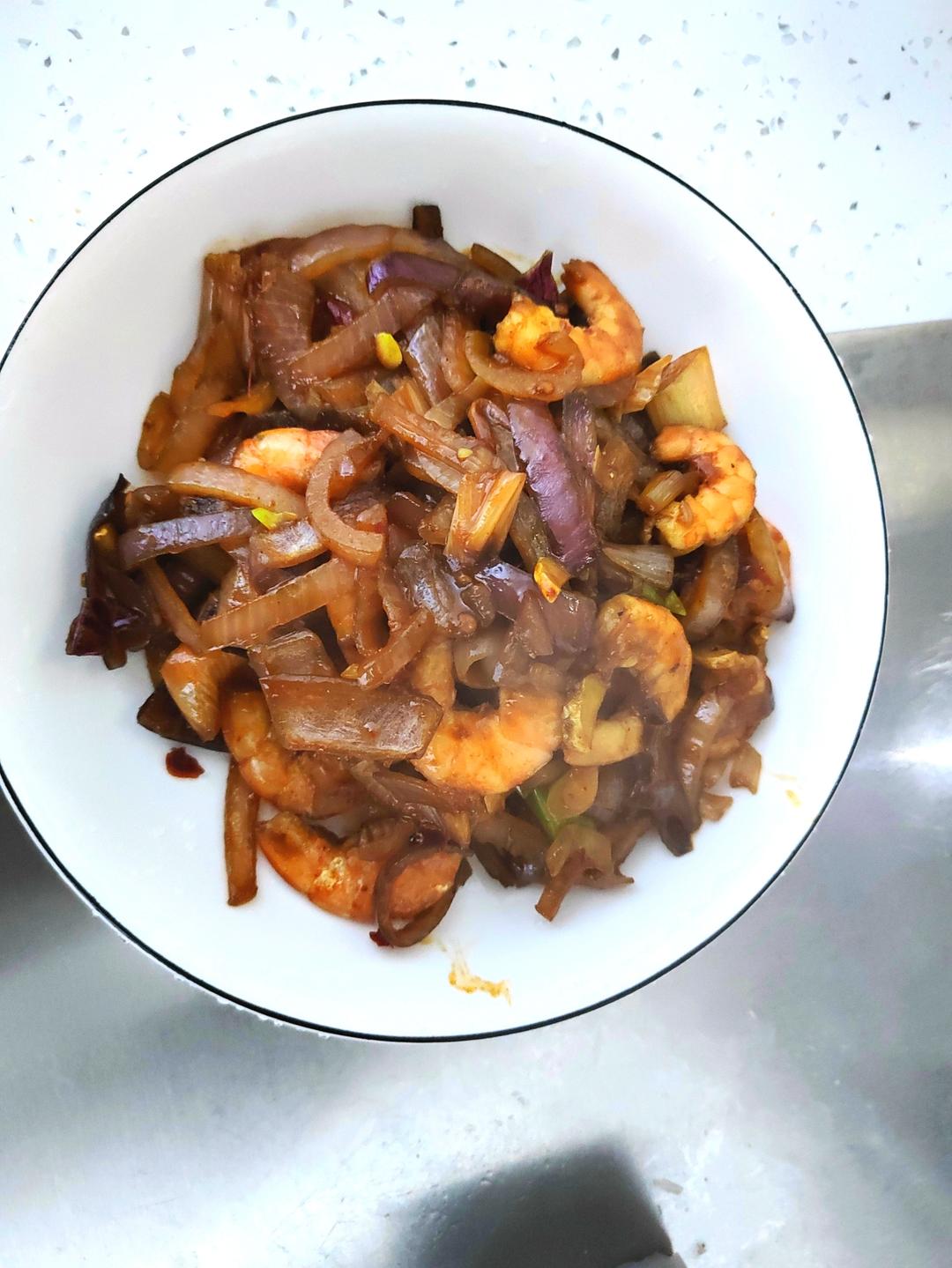 香得啃手指的葱爆大虾