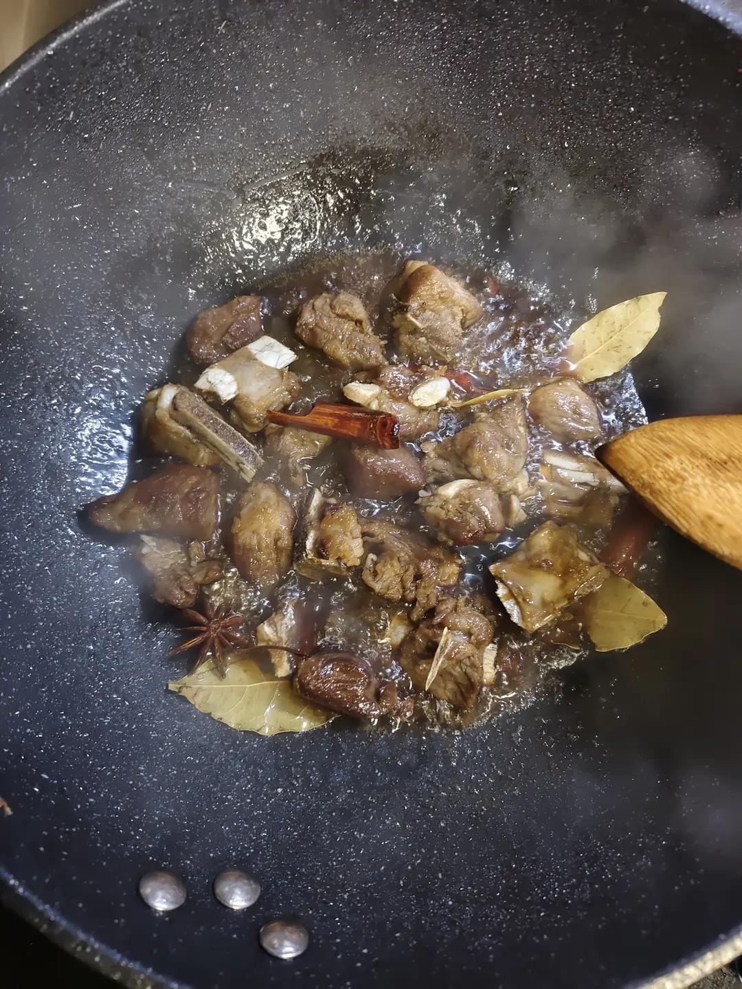 糖醋排骨（试验多次的最佳口感）