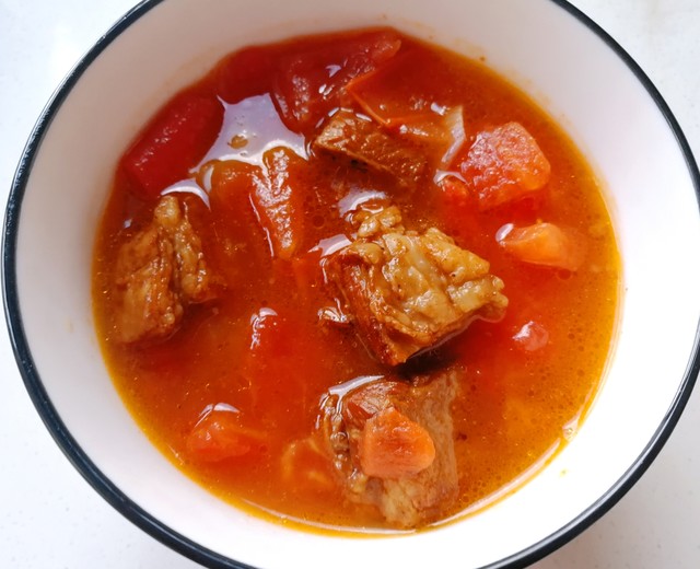 快速简单的西红柿牛腩汤（零厨艺）