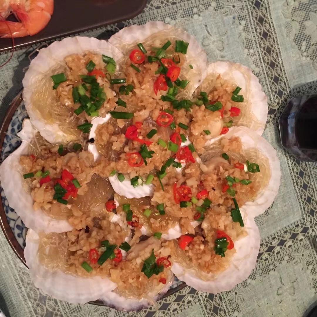 零失败的蒜蓉粉丝蒸扇贝