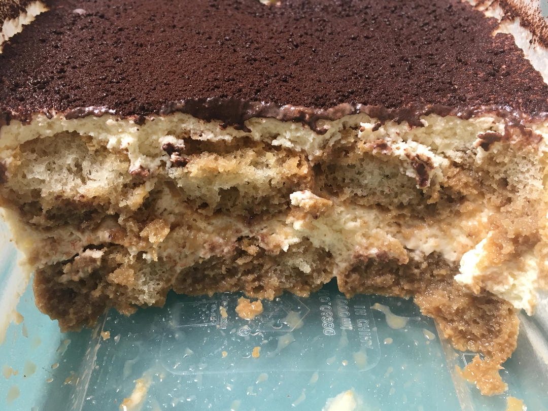 在欧洲学会的经典版提拉米苏