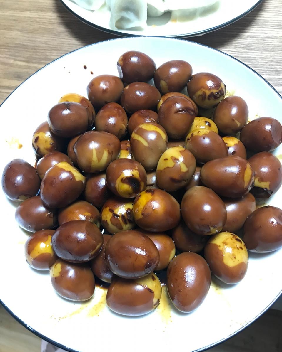 乡巴佬卤鹌鹑蛋