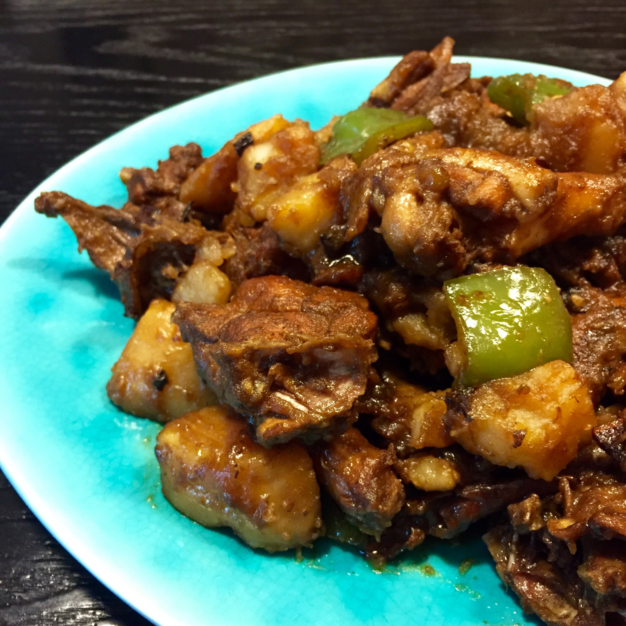 红烧鸡块炖土豆