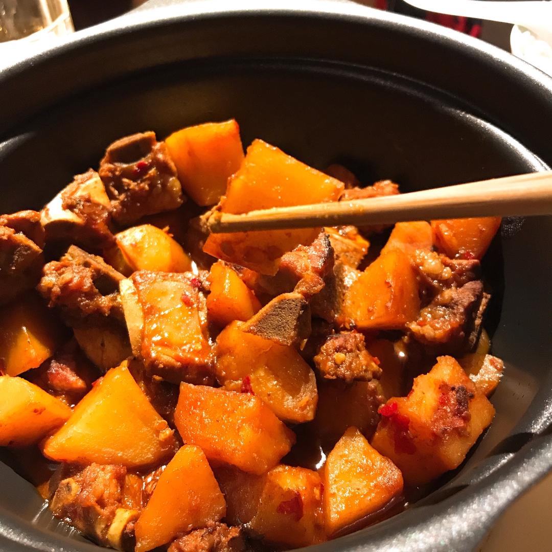 西红柿牛腩土豆