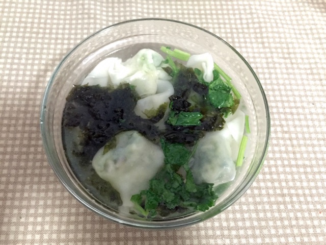 荠菜素馄饨