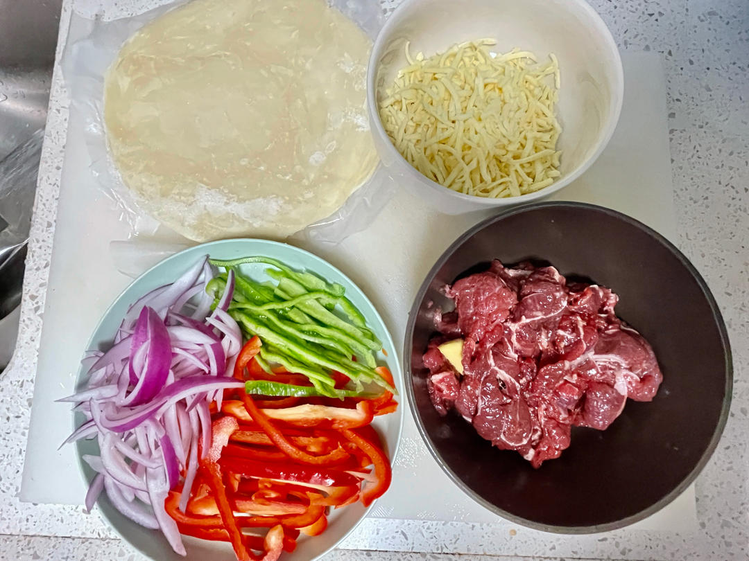 手抓饼芝士牛肉卷