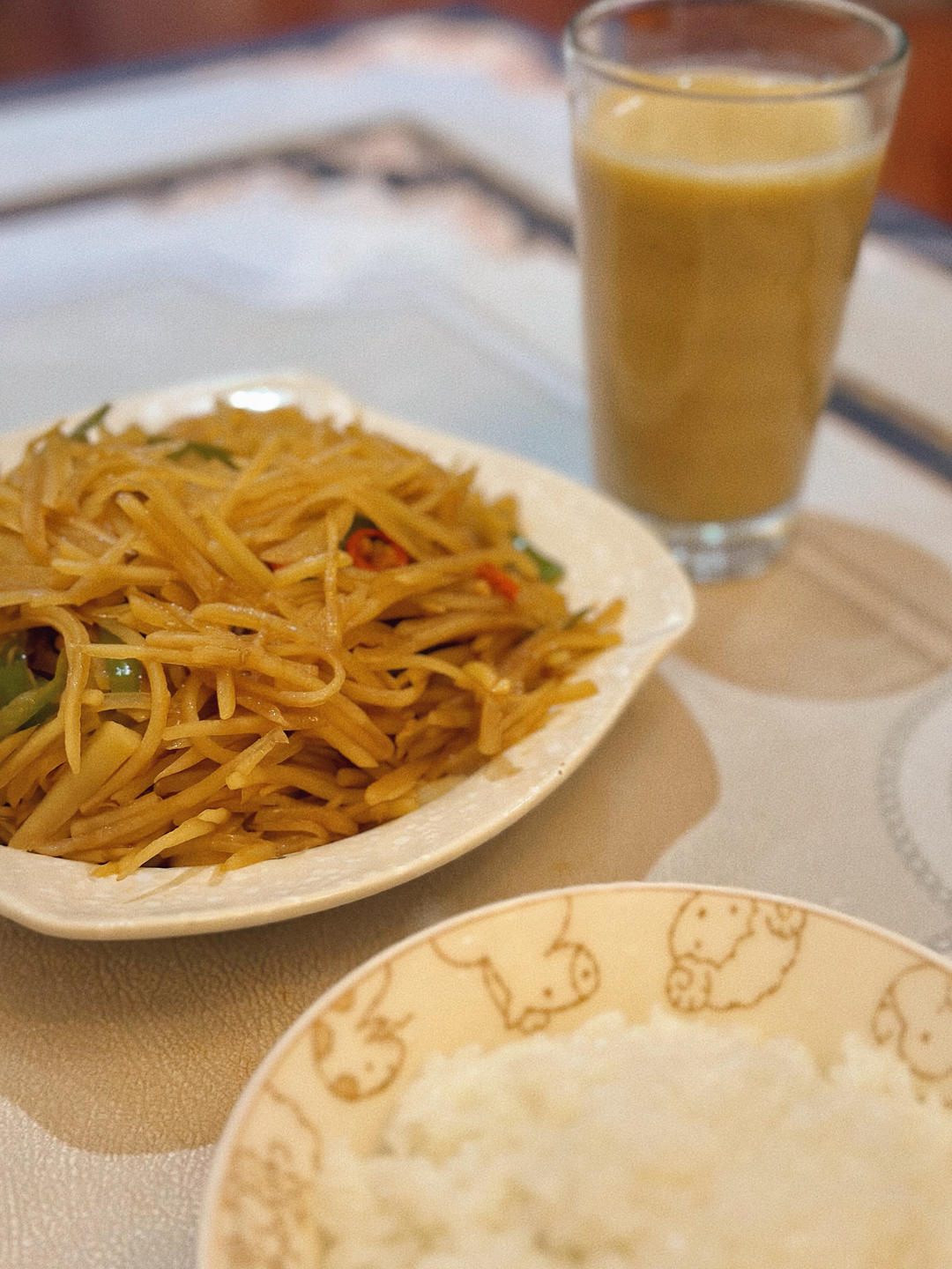 酸辣土豆丝的家常做法 超级下饭