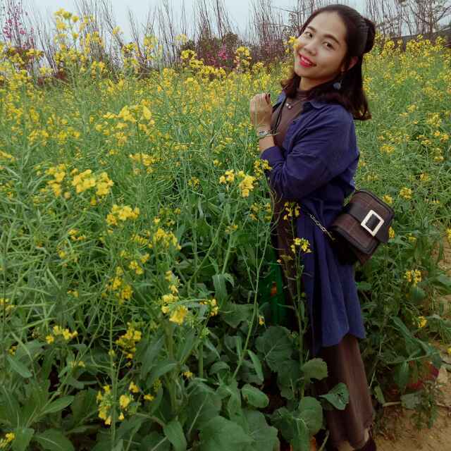 RaynaLee