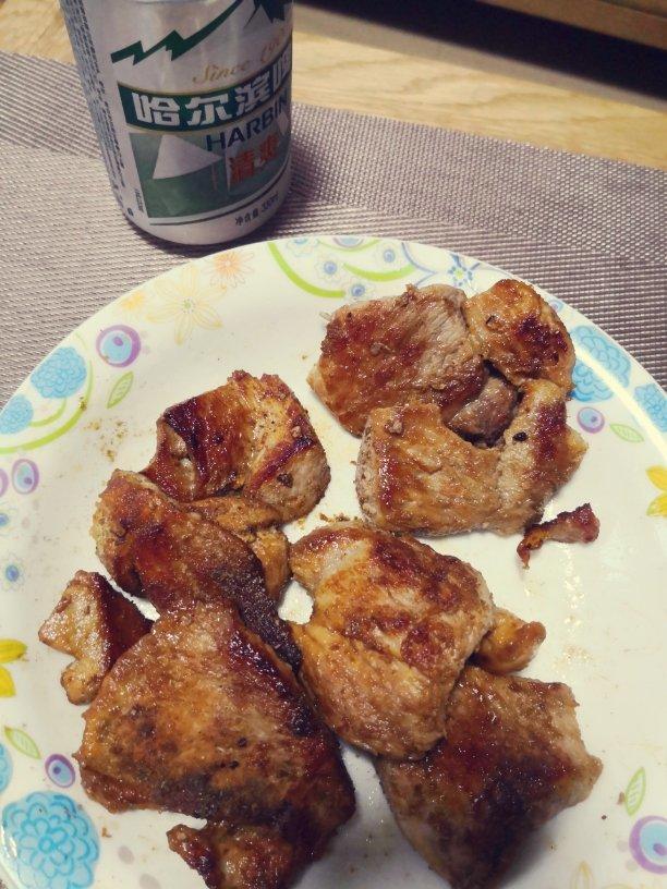 煎猪扒（超简单）和其他的猪扒在这食谱的最下面