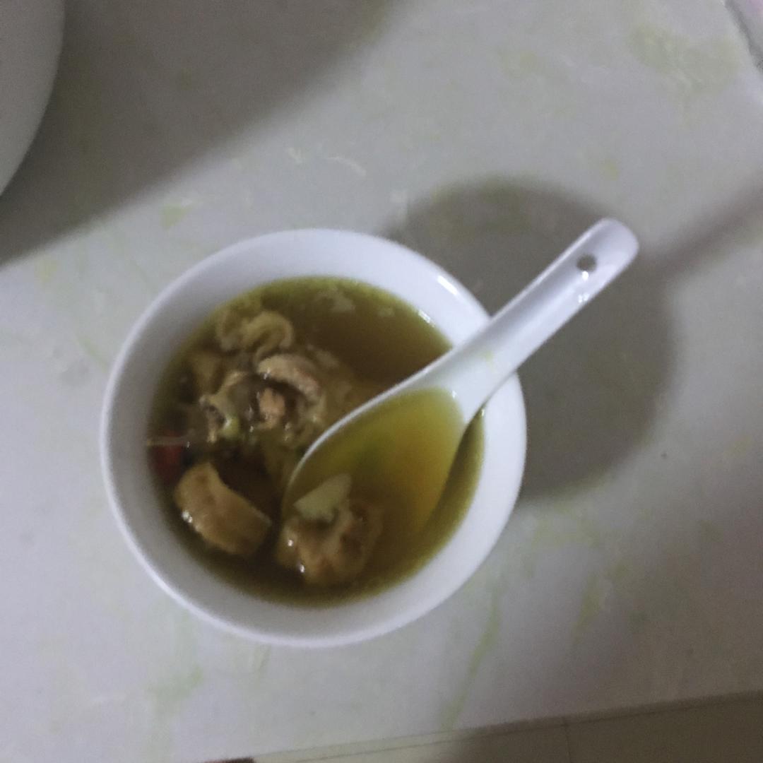 改善头晕药膳～天麻炖鸡