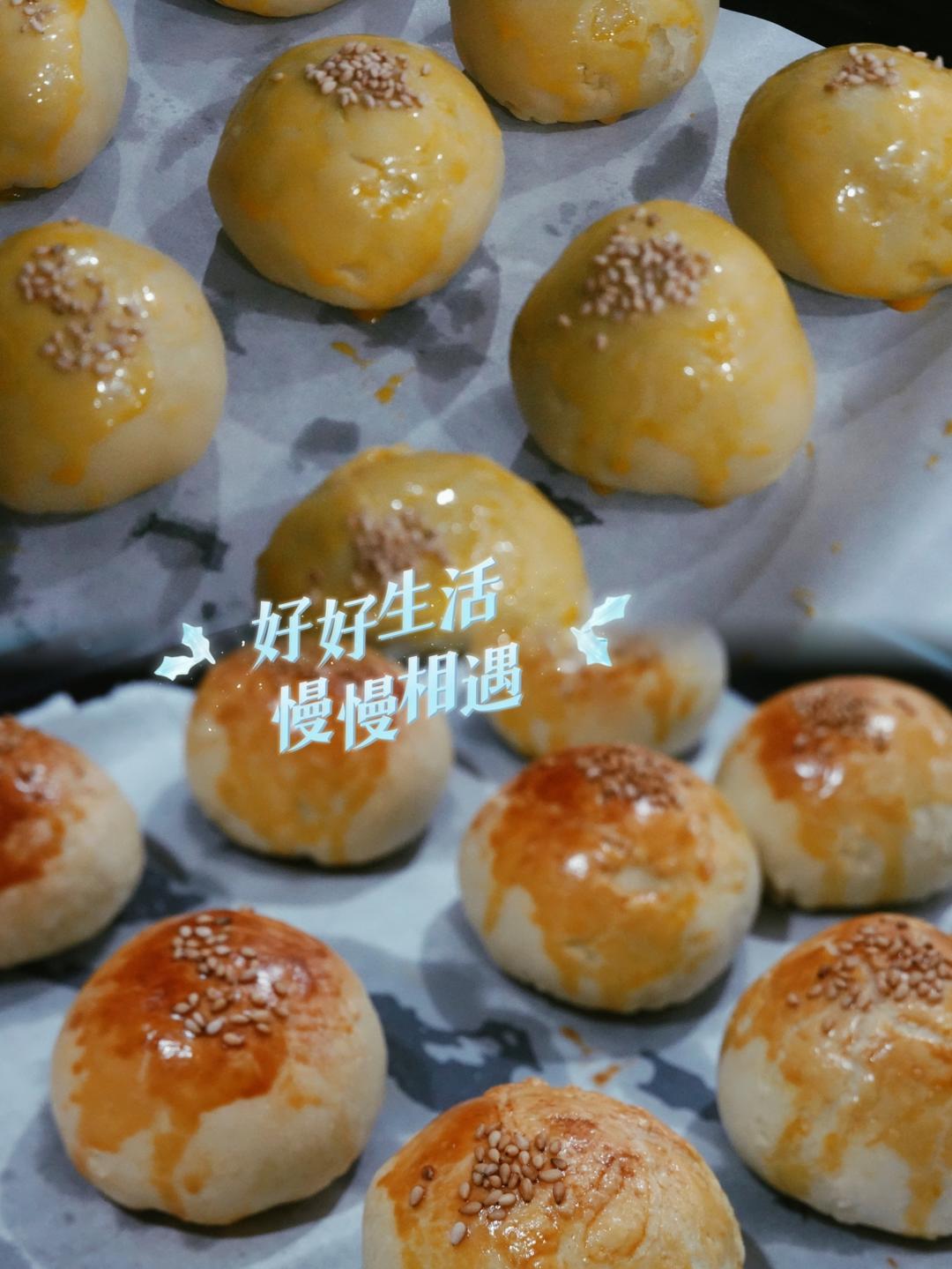 超简单 免揉 酥掉渣的蛋黄酥(超详细附全程视频)不破酥『万能酥皮』