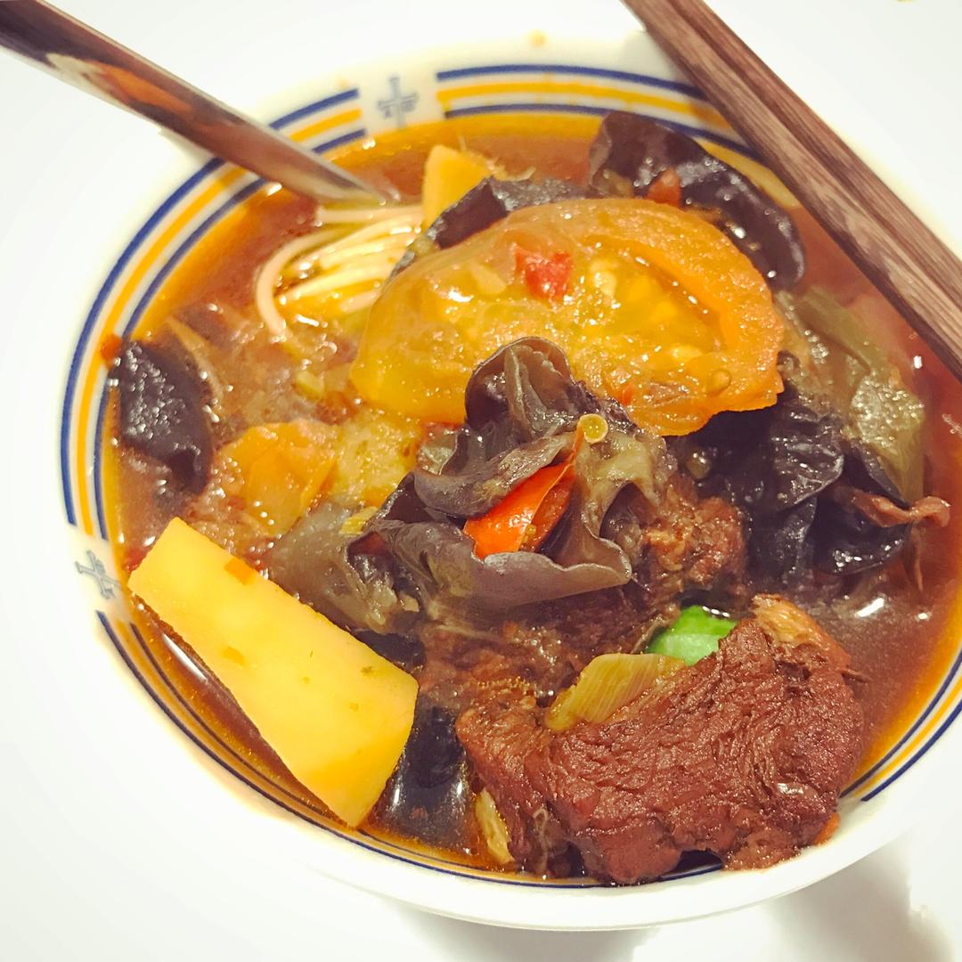 红烧牛肉面