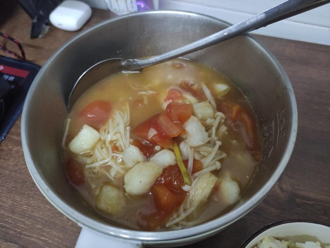番茄鱼巴沙鱼（也可以用番茄龙利鱼），番茄酱汁超浓郁，营养又下饭！