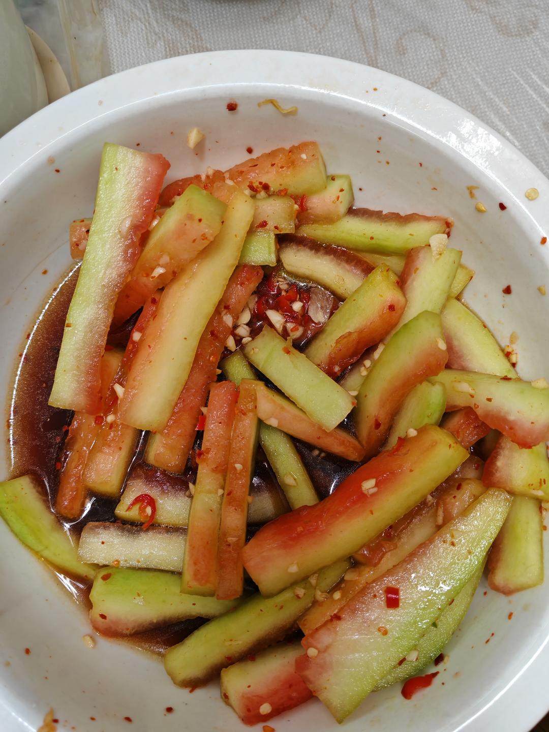 不爱西瓜🍉只爱西瓜皮系列之凉拌（酸辣）西瓜皮