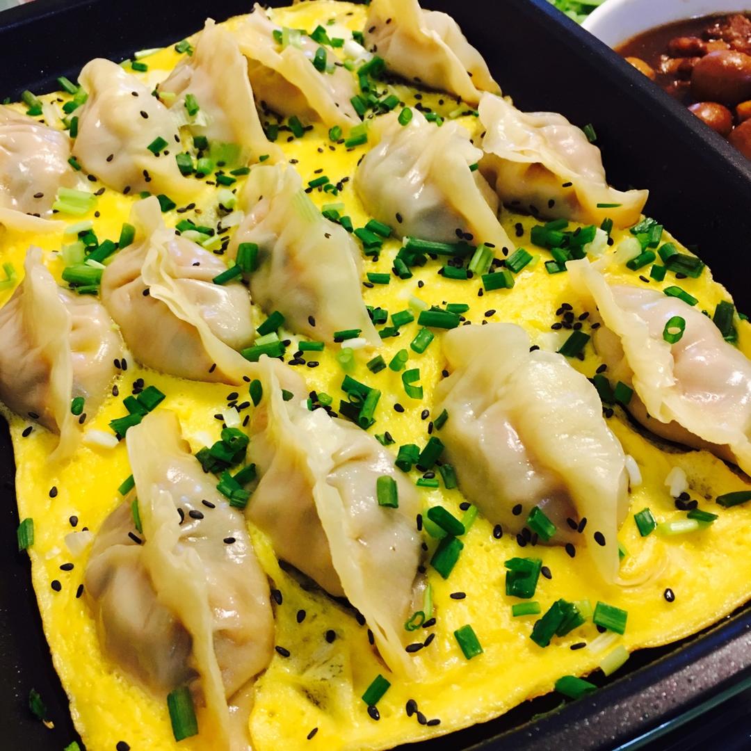 网红多功能锅制作              抱蛋煎饺