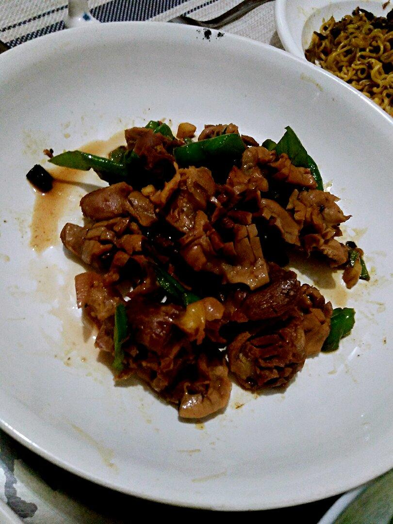 小米椒爆鸡胗