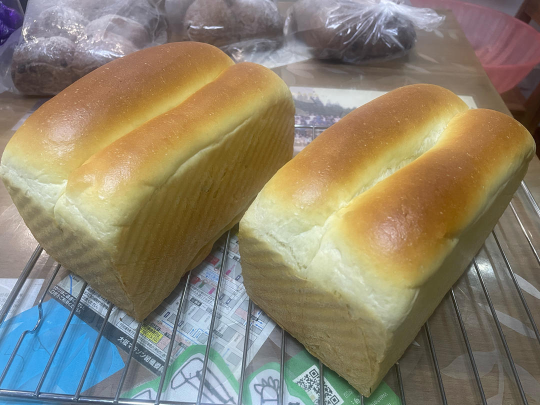 这个液种法的鲜奶提子吐司软到离谱！