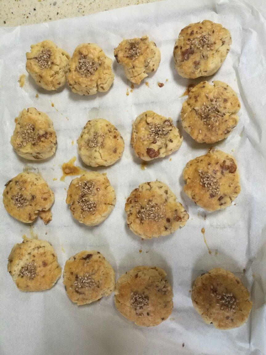 酥到头掉｜花生核桃小小酥