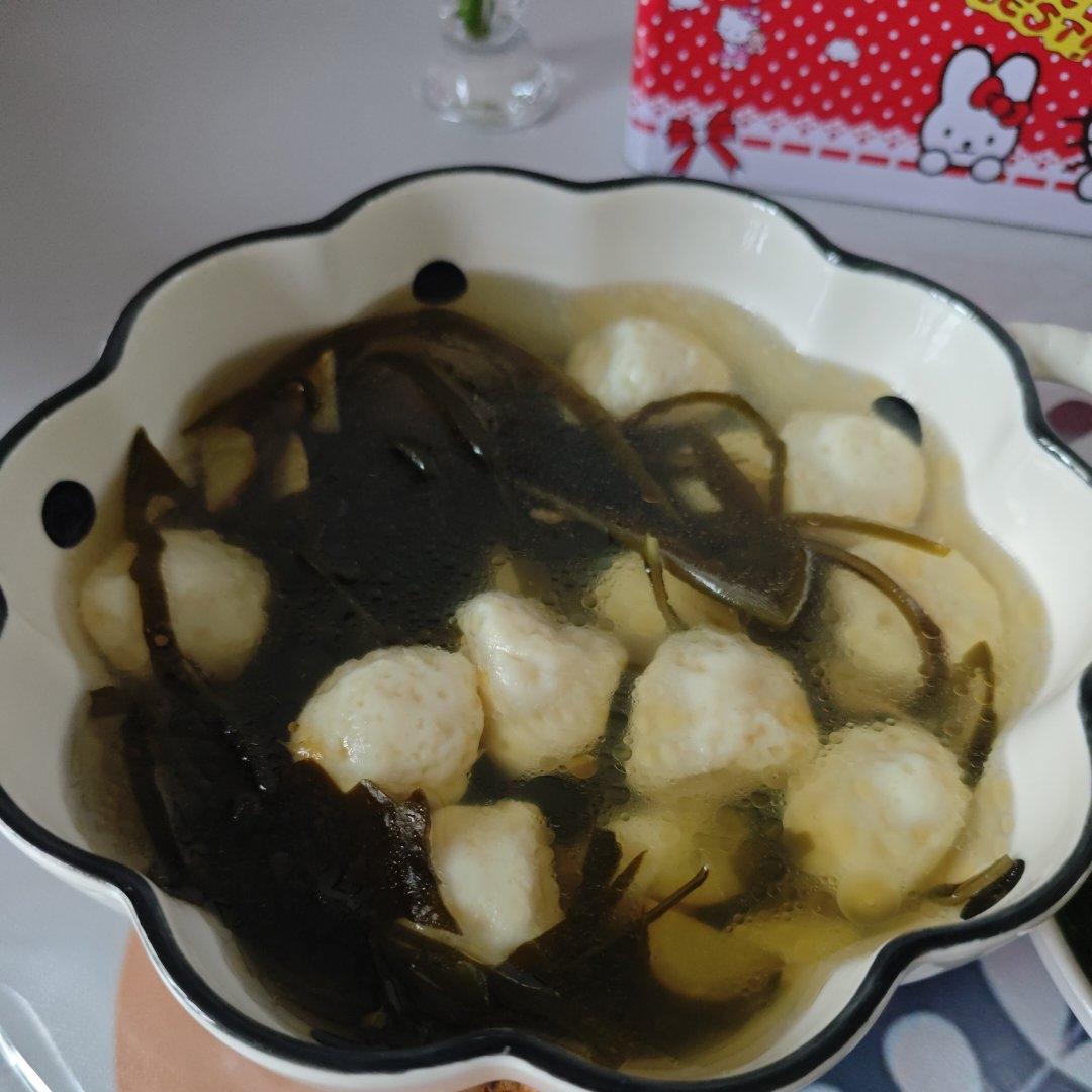 海带鱼丸汤