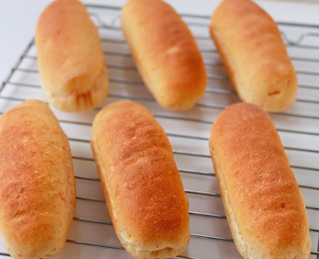 低卡烘焙记录📝01—全麦胡萝卜热狗包🥕健康的做法