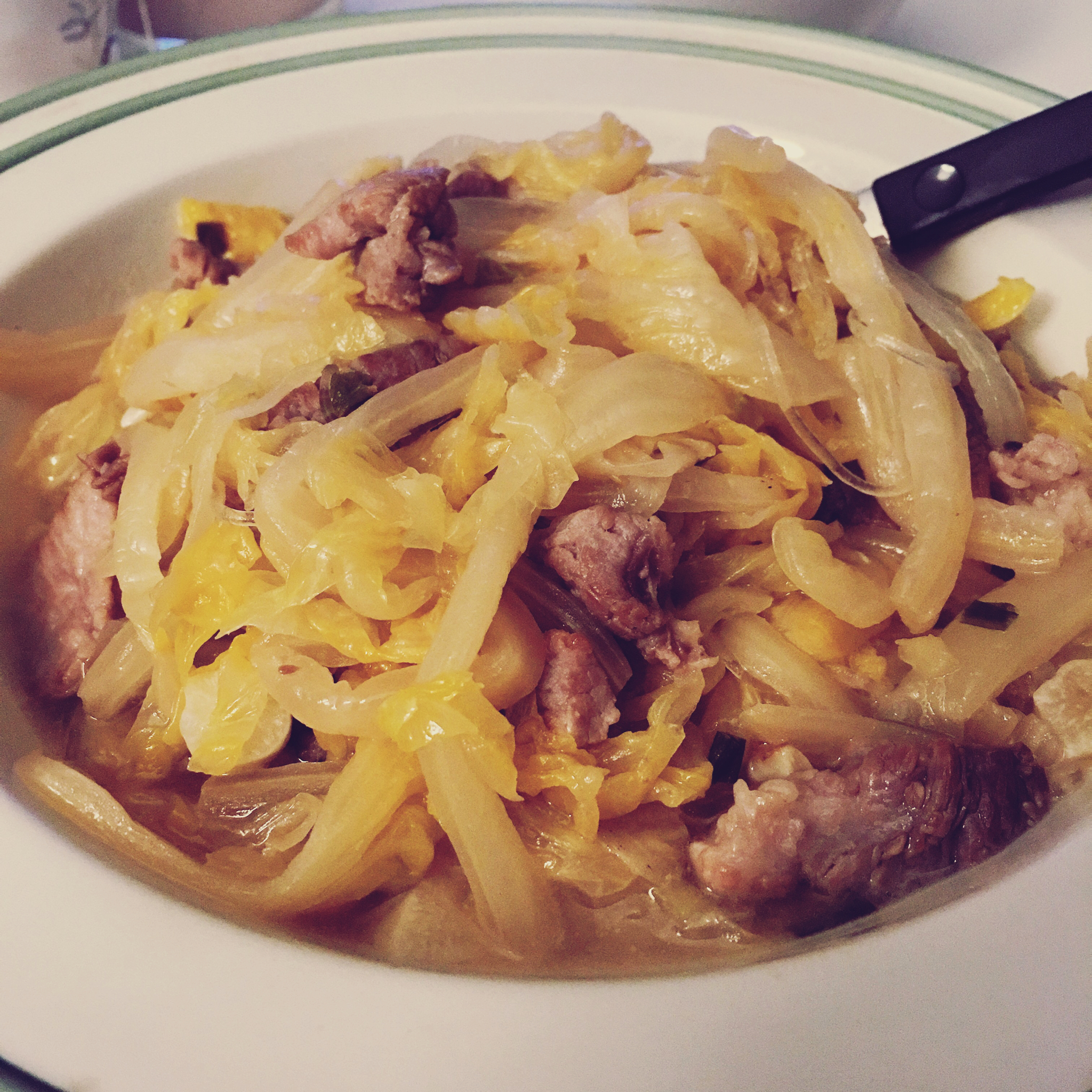 五花肉炖酸菜【最爱妈妈菜】