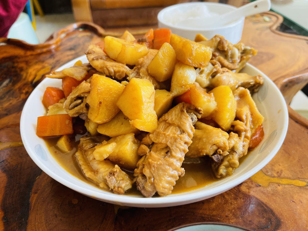 👏追剧下饭菜土豆鸡翅煲🙊一口气三碗饭