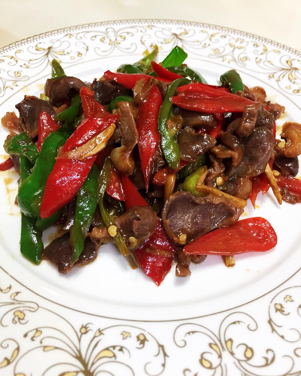 倪妮小厨做的小炒鸭胗