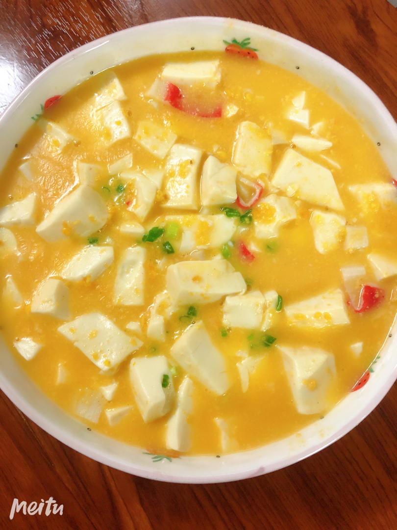 蟹黄豆腐（咸蛋黄版）