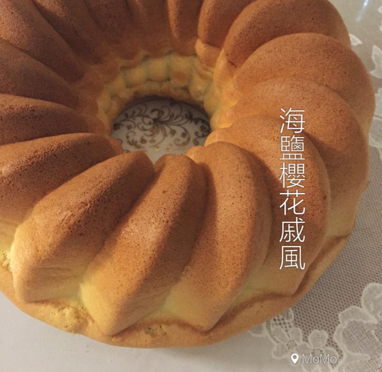 简单好做的8寸戚风蛋糕