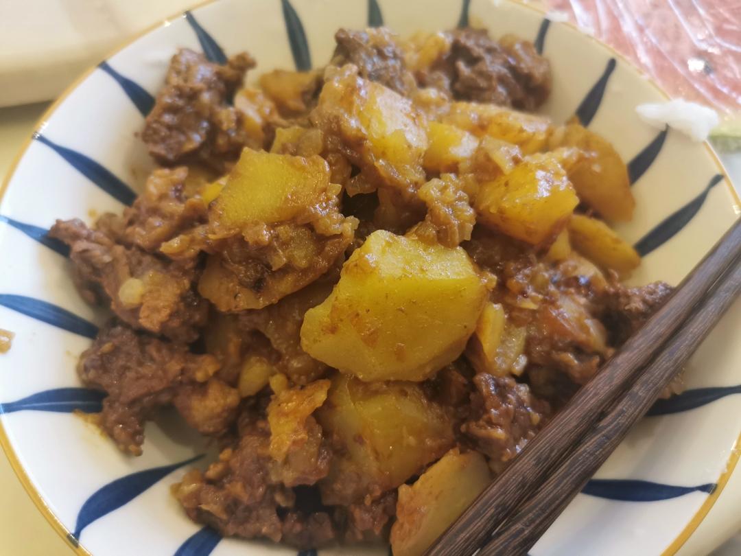 土豆炖牛肉