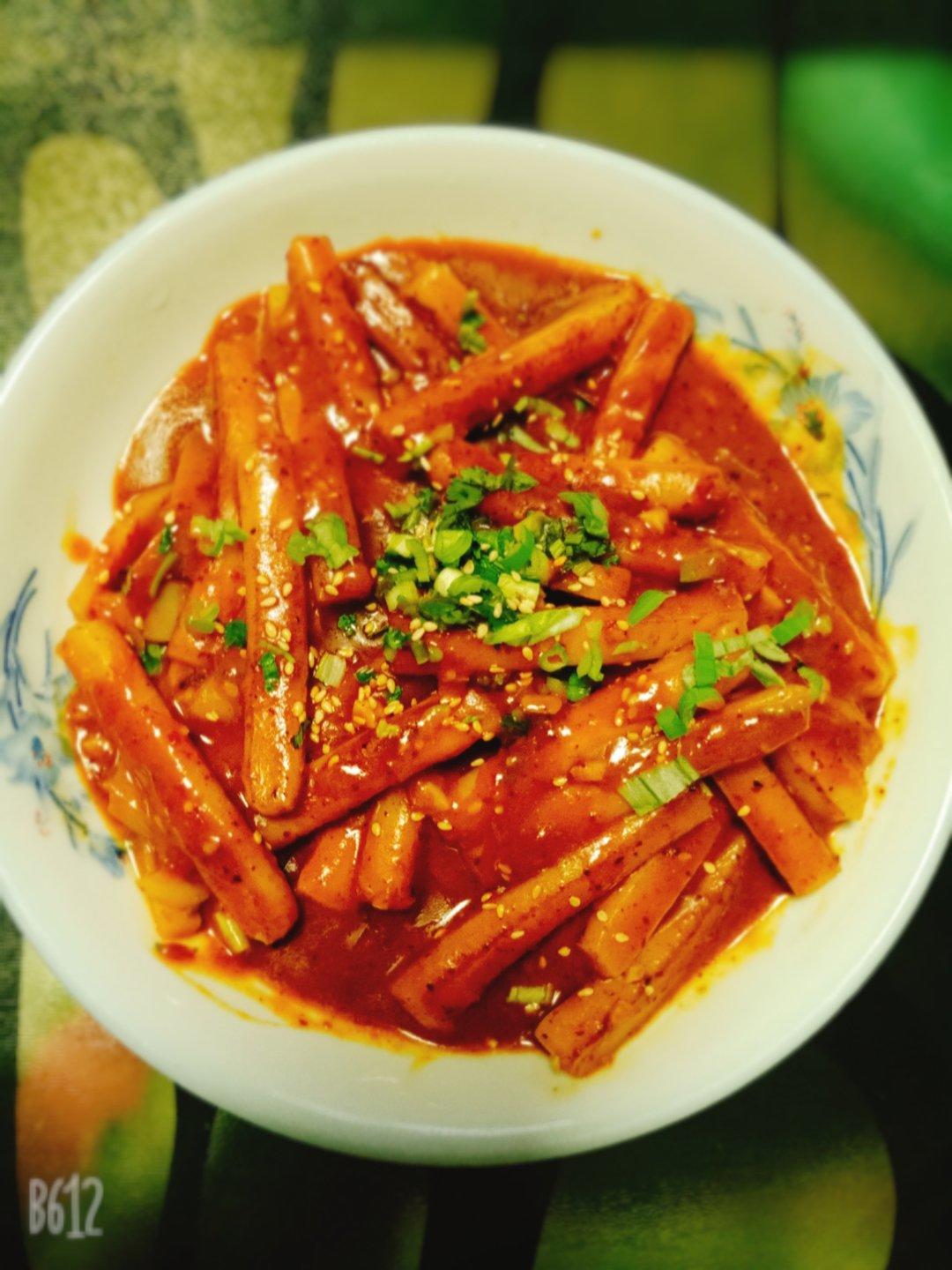 『韩式辣炒年糕』软软糯糯一口一个～